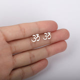 Boucles d'oreilles "clous" Om / Lotus en acier inoxydable 316L
