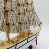 Bateau à Voile - Maquette en bois artisanale.