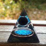 Pyramide Orgonite Obsidienne Reiki 60mm faite main